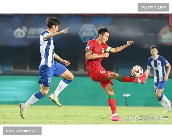 上港3：0胜重庆当代，申花0：0平河南建业